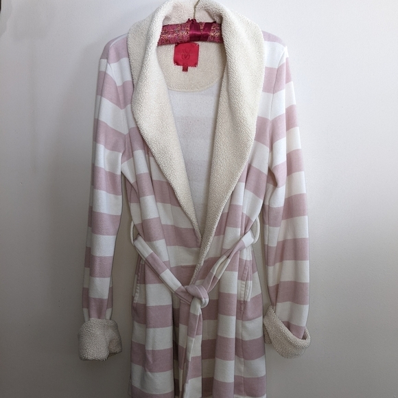 Victoria's Secret Other - Victoria's Secret Pink Striped Robe